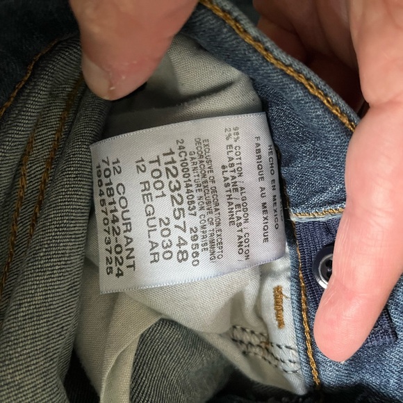 Wrangler Classic Straight Men's Jeans - Blue - Picture 2 of 2